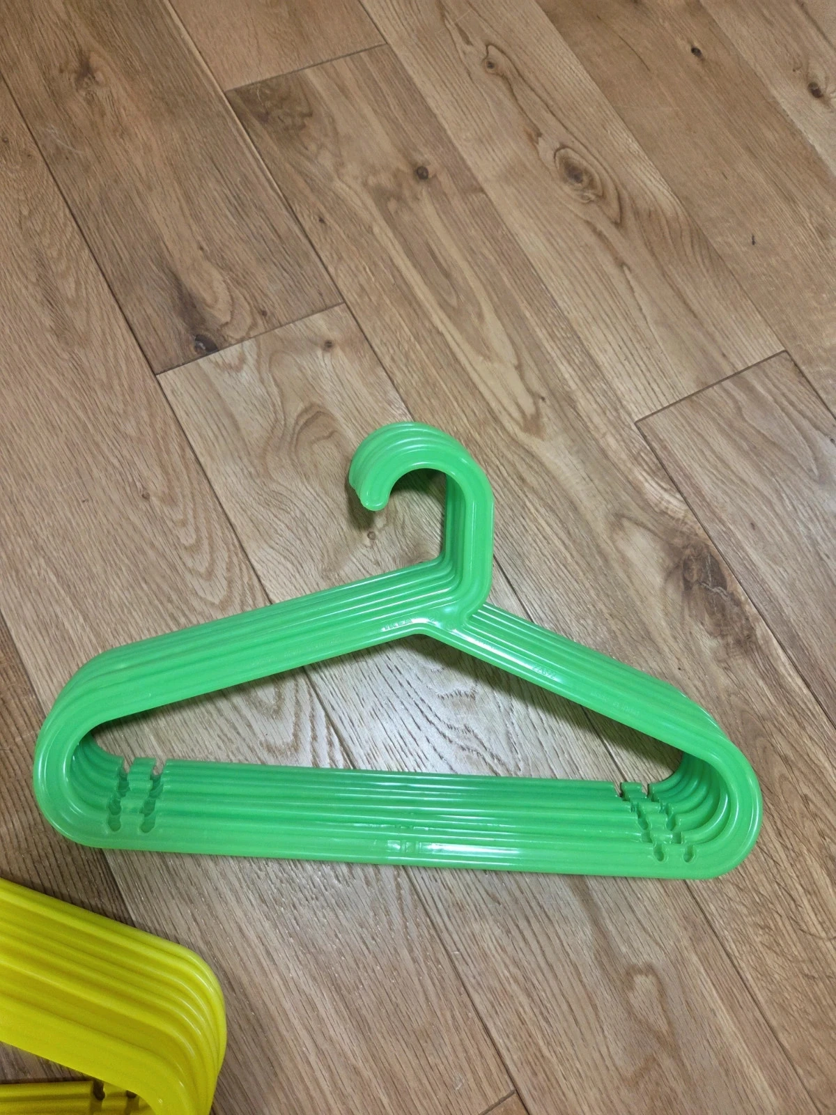 Ikea green and yellow children's hangers – photo 4